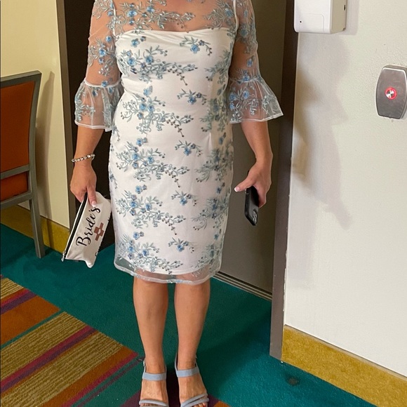 Worn once, fantastic dress - Picture 5 of 8